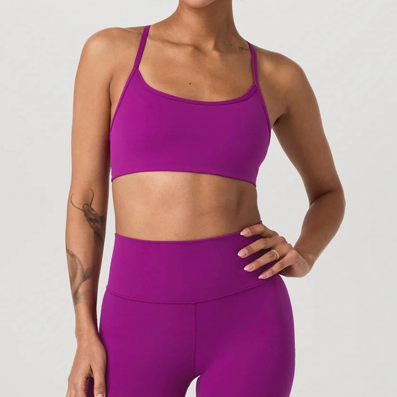 Vuori Other - NWT Vuori All The Feels Bra in Magenta